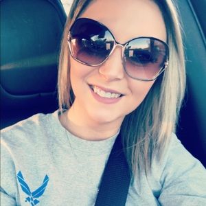 Meet your Posher, Chelsea